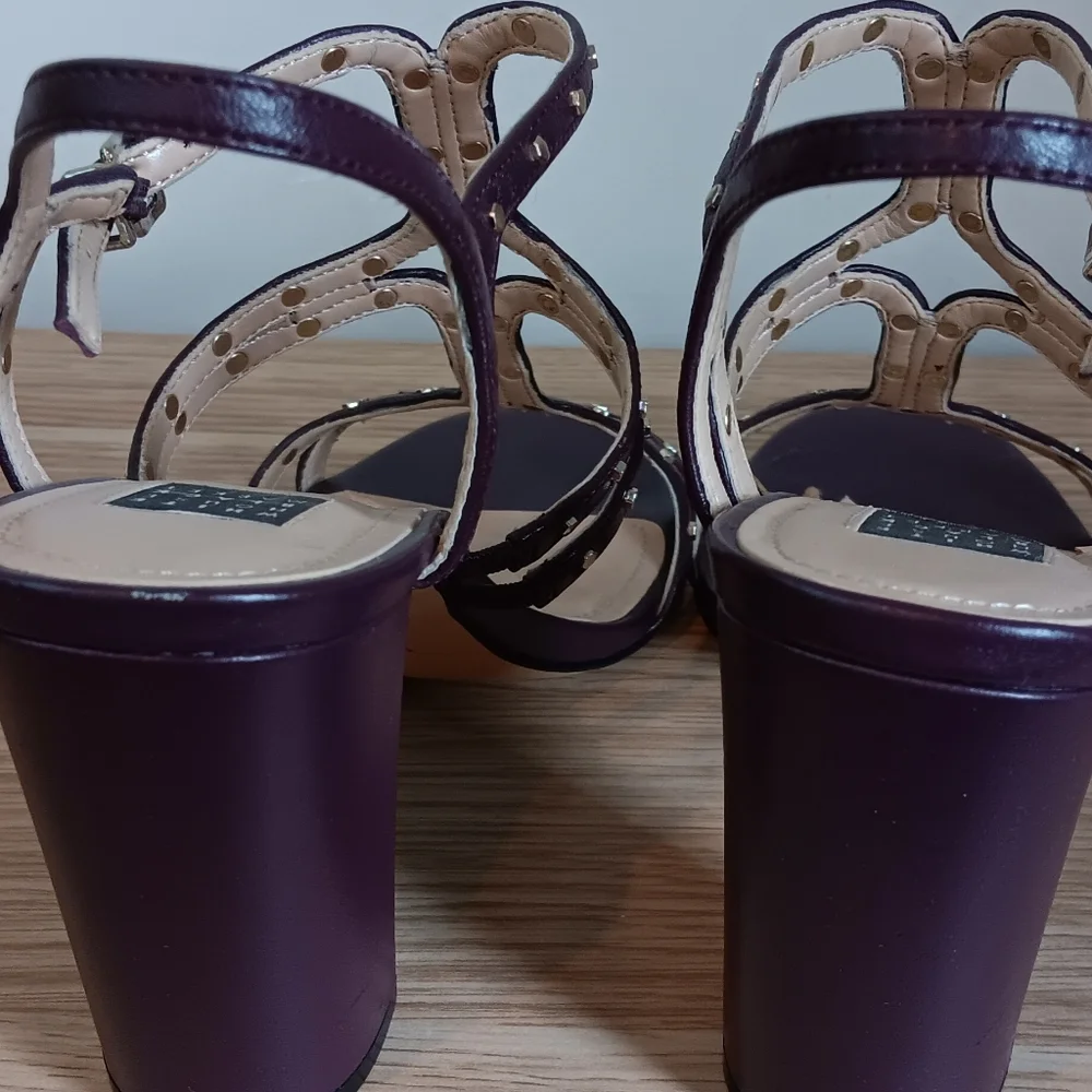 White House Black Market Women's Polly Cab Stud Heels Cabernet Plum 6.5